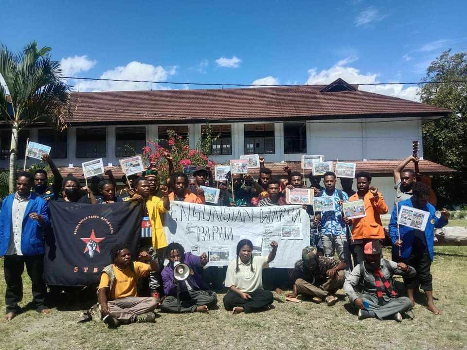 Massa aksi STBP usai menggelar aksi mimbar bebas (11/12). Foto: Kudiai, Manfred